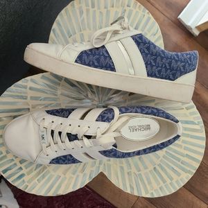 Michael Kors Sneakers with denim MK logo